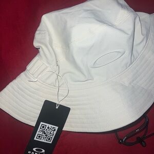 New Y2k Oakley Field Boonie Beige Cream Hat Cap Tonal Logo Size S/M